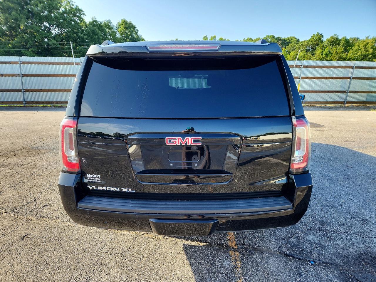 2018 GMC YUKON