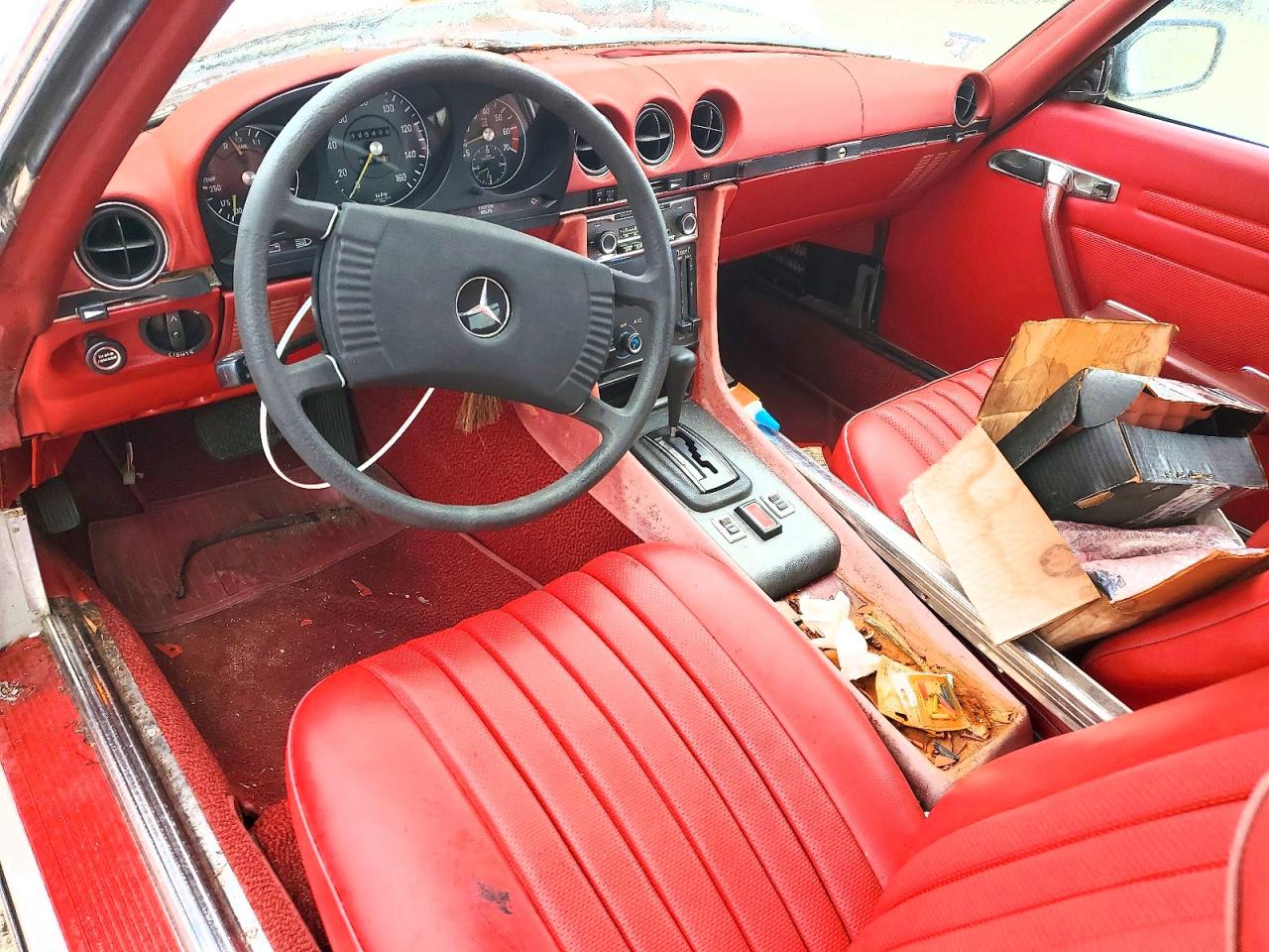 1975 MERCEDES BENZ SL-CLASS