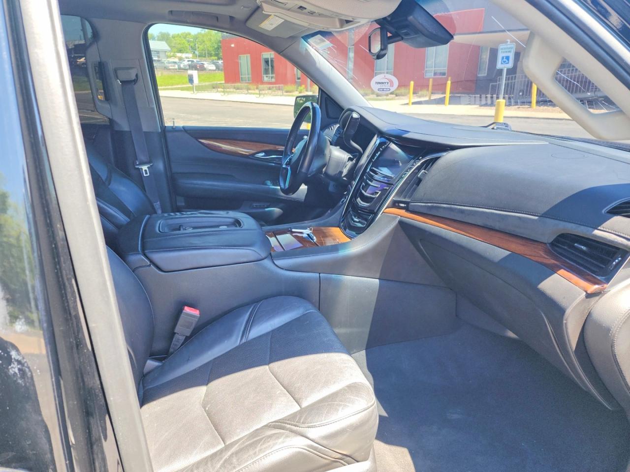 2015 CADILLAC ESCALADE
