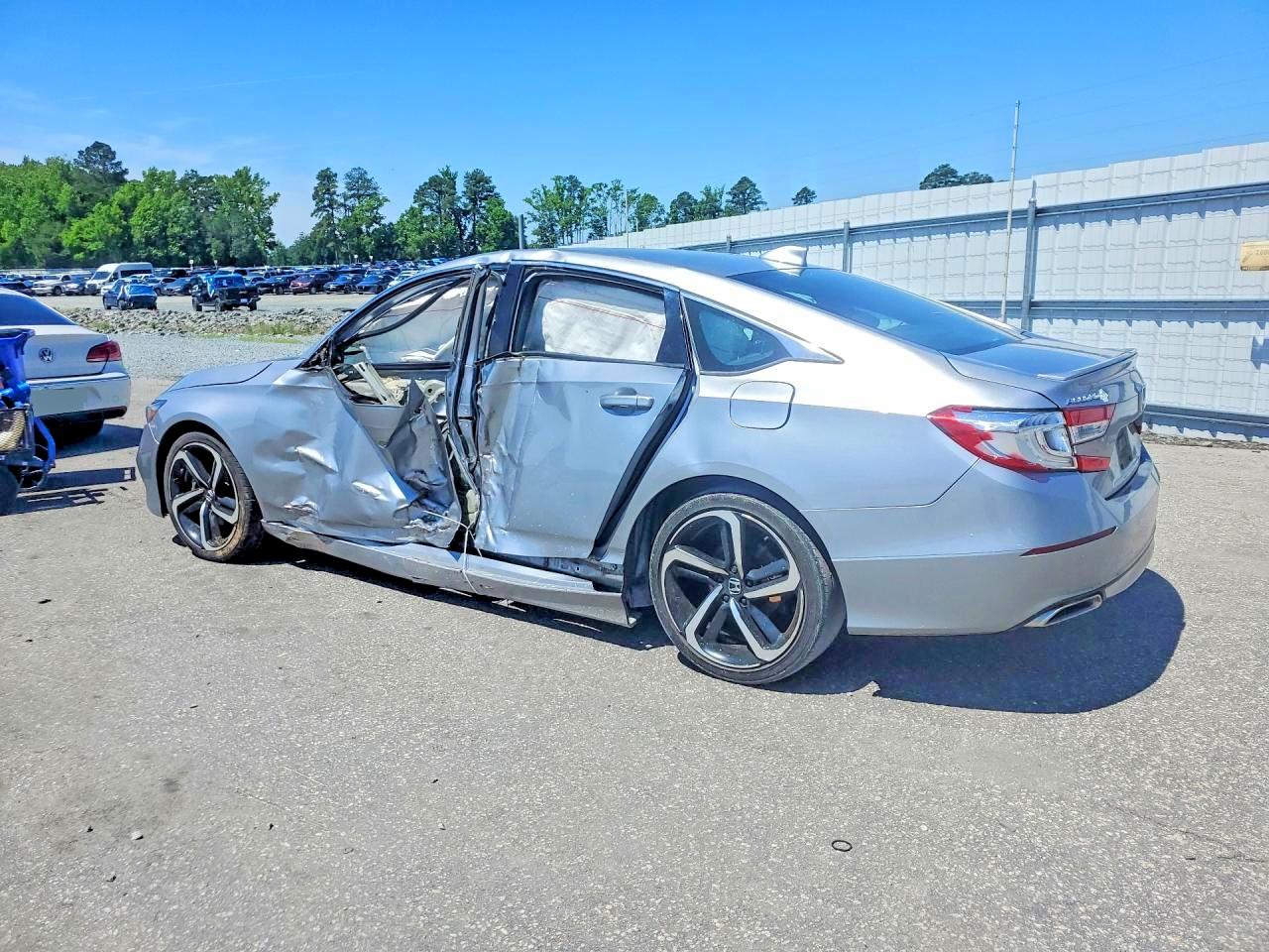 2020 HONDA ACCORD