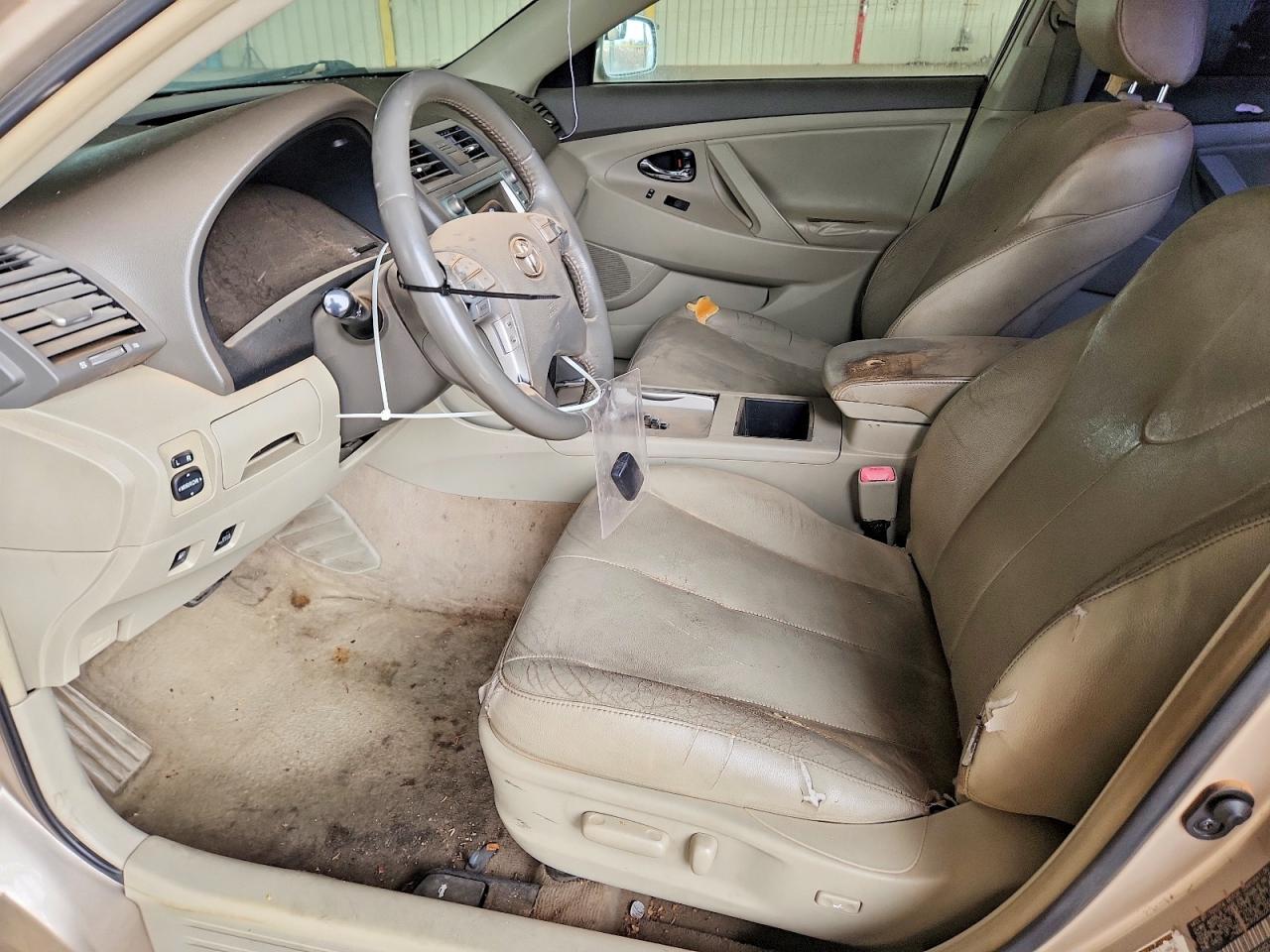 2009 TOYOTA CAMRY