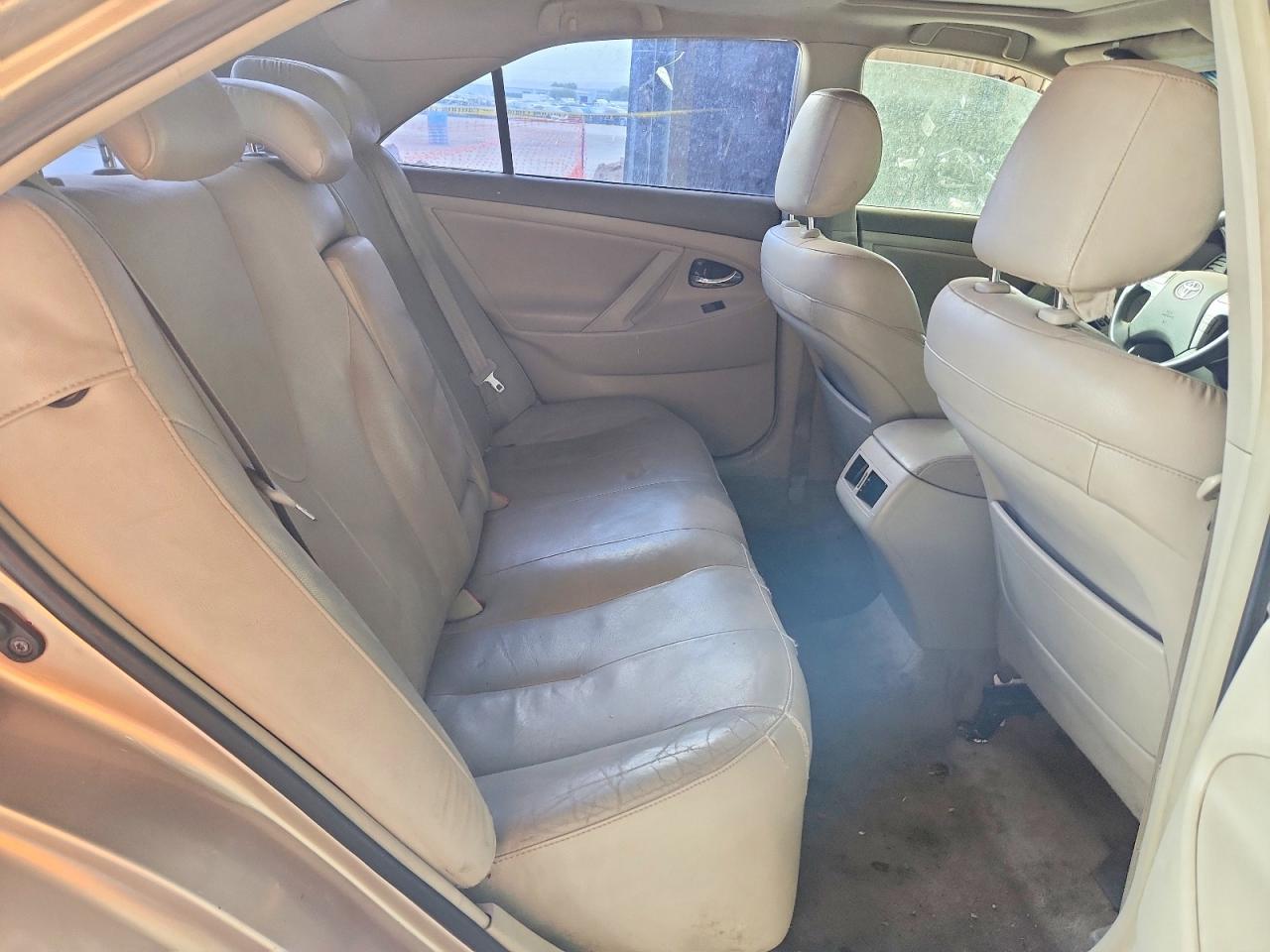 2009 TOYOTA CAMRY