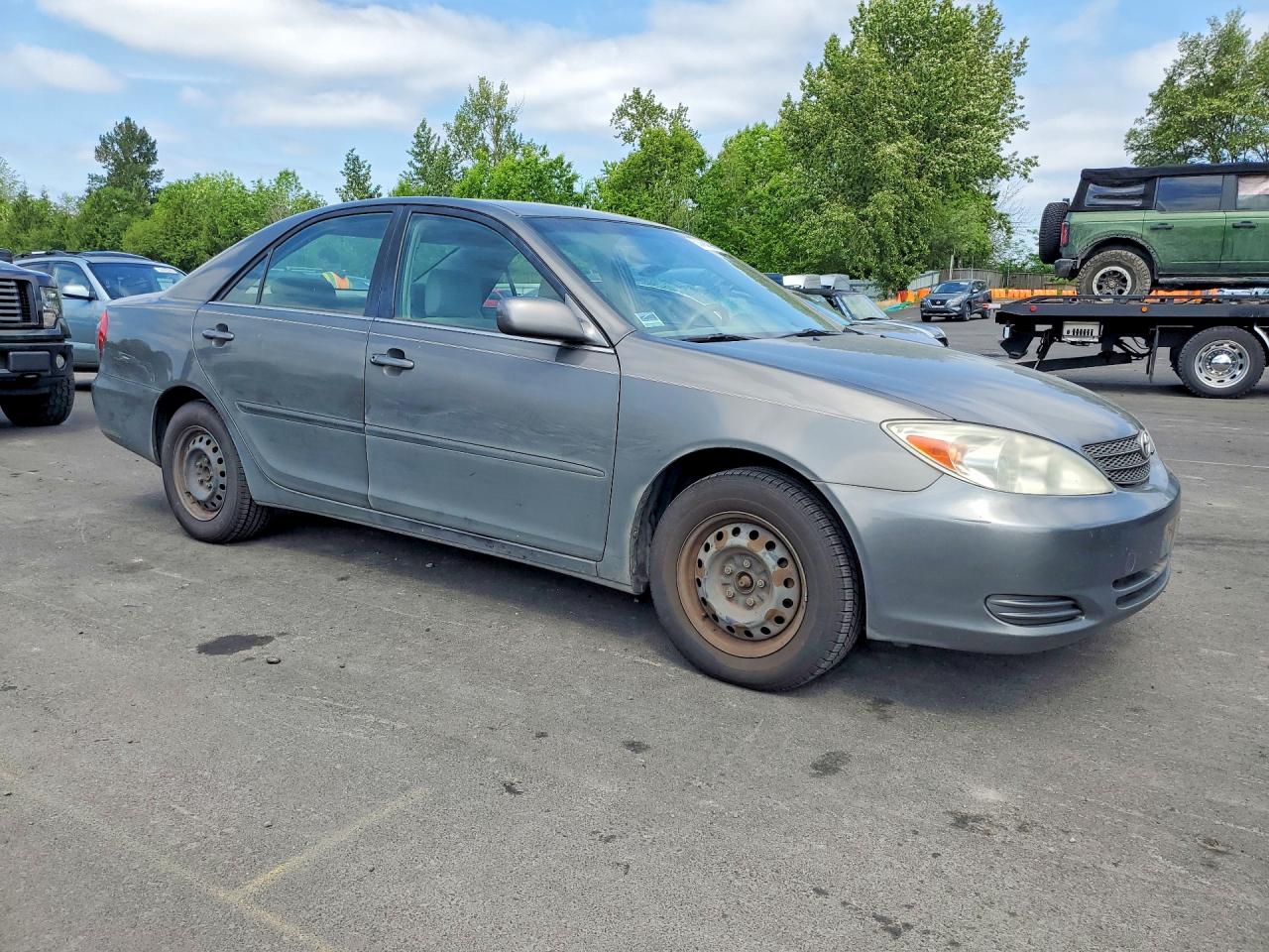 2004 TOYOTA CAMRY
