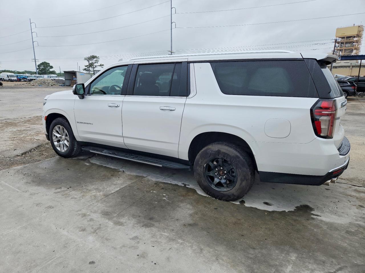2021 CHEVROLET SUBURBAN