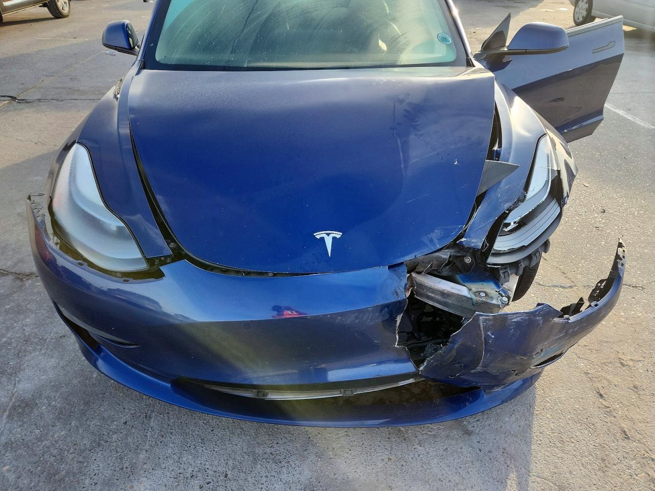 2021 TESLA MODEL 3