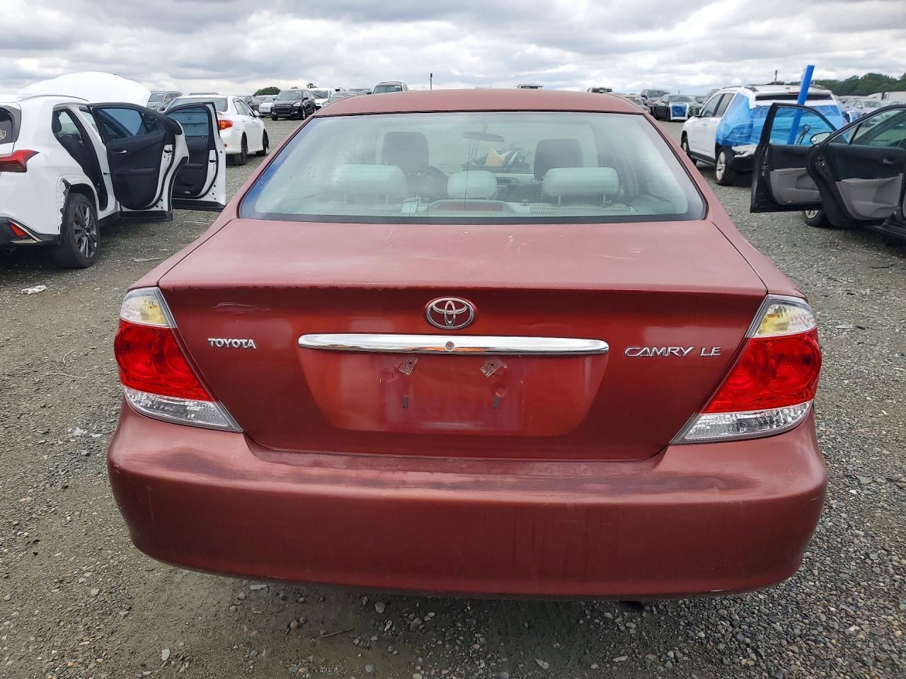 2005 TOYOTA CAMRY