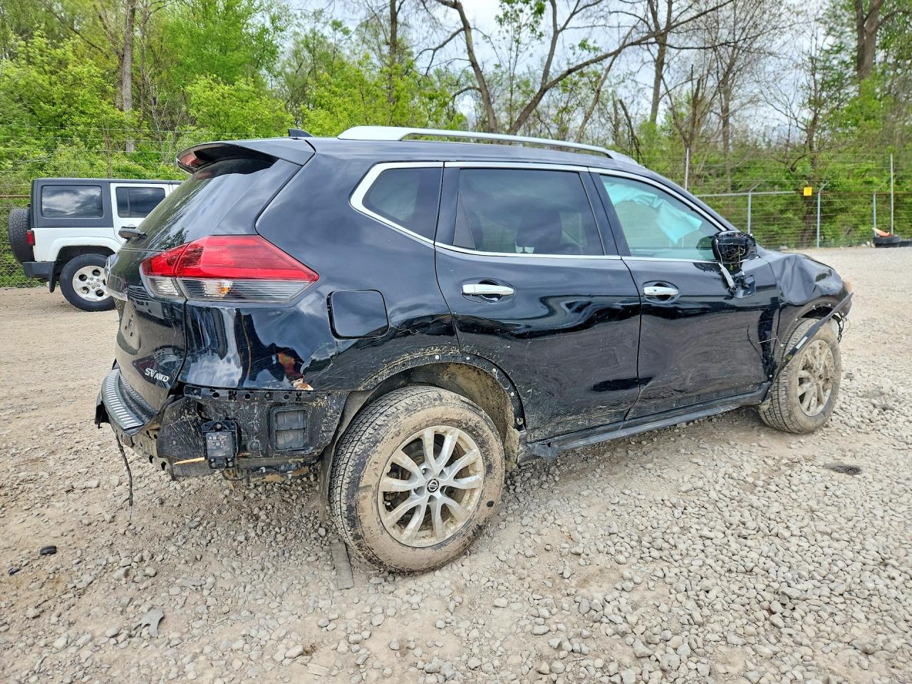 2018 NISSAN ROGUE