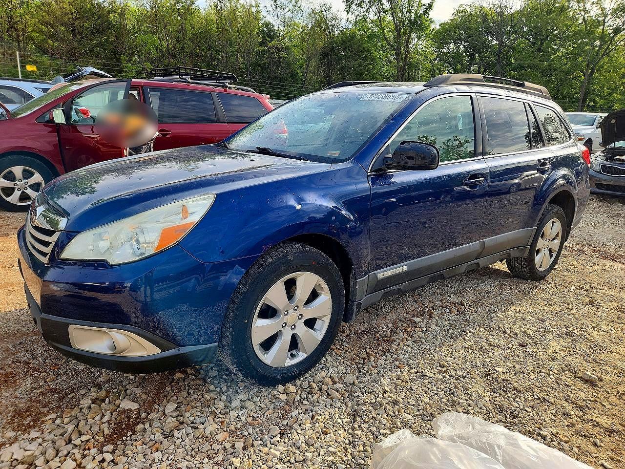 2010 SUBARU OUTBACK