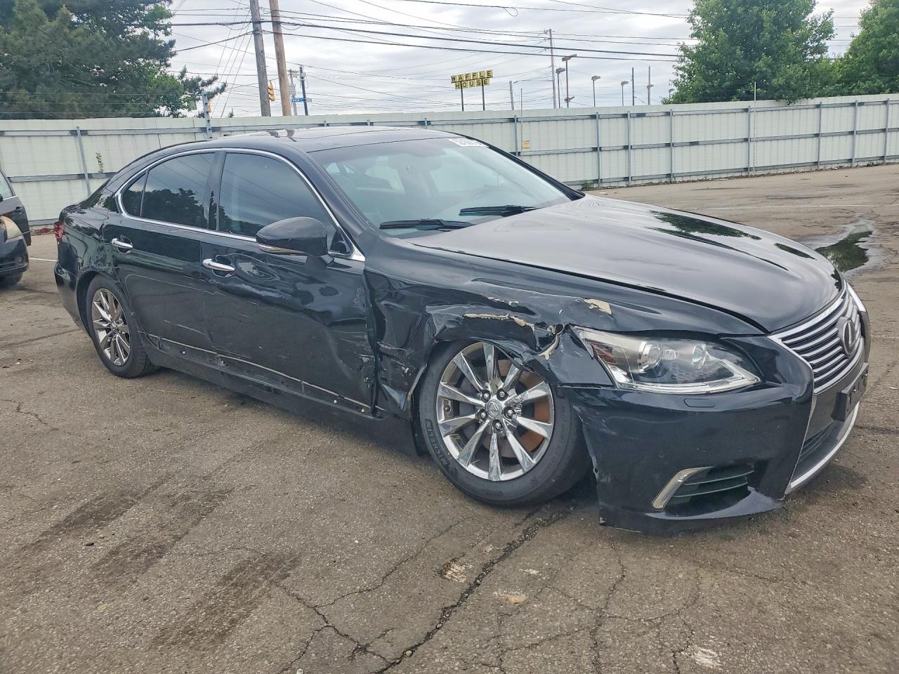 2014 LEXUS LS460