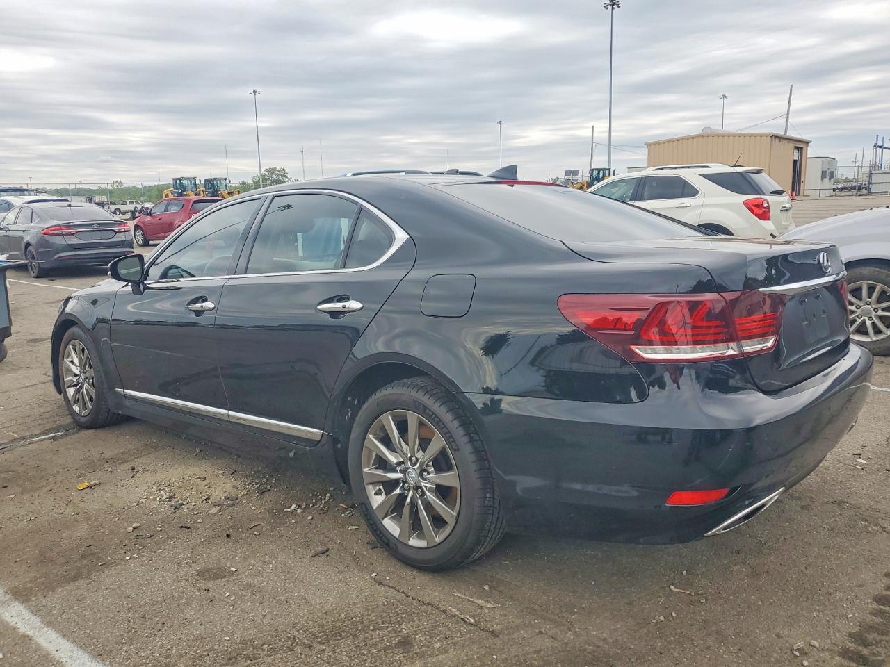 2014 LEXUS LS460