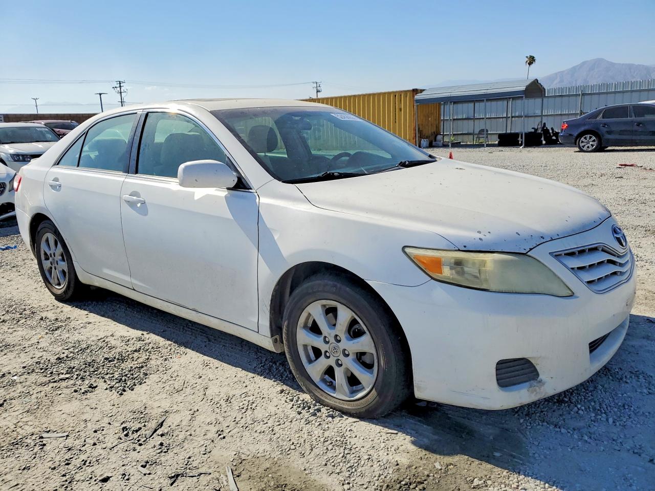 2011 TOYOTA CAMRY