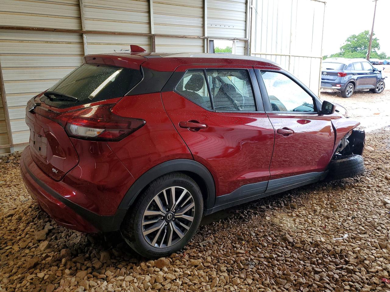 2021 NISSAN KICKS