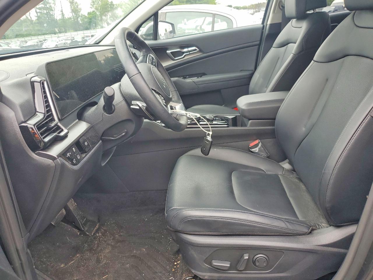 2025 KIA SPORTAGE