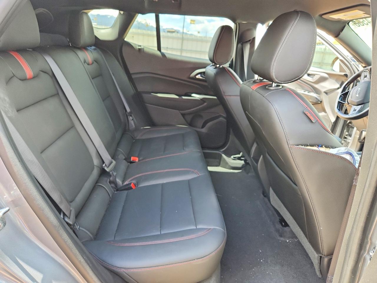 2025 CHEVROLET TRAX