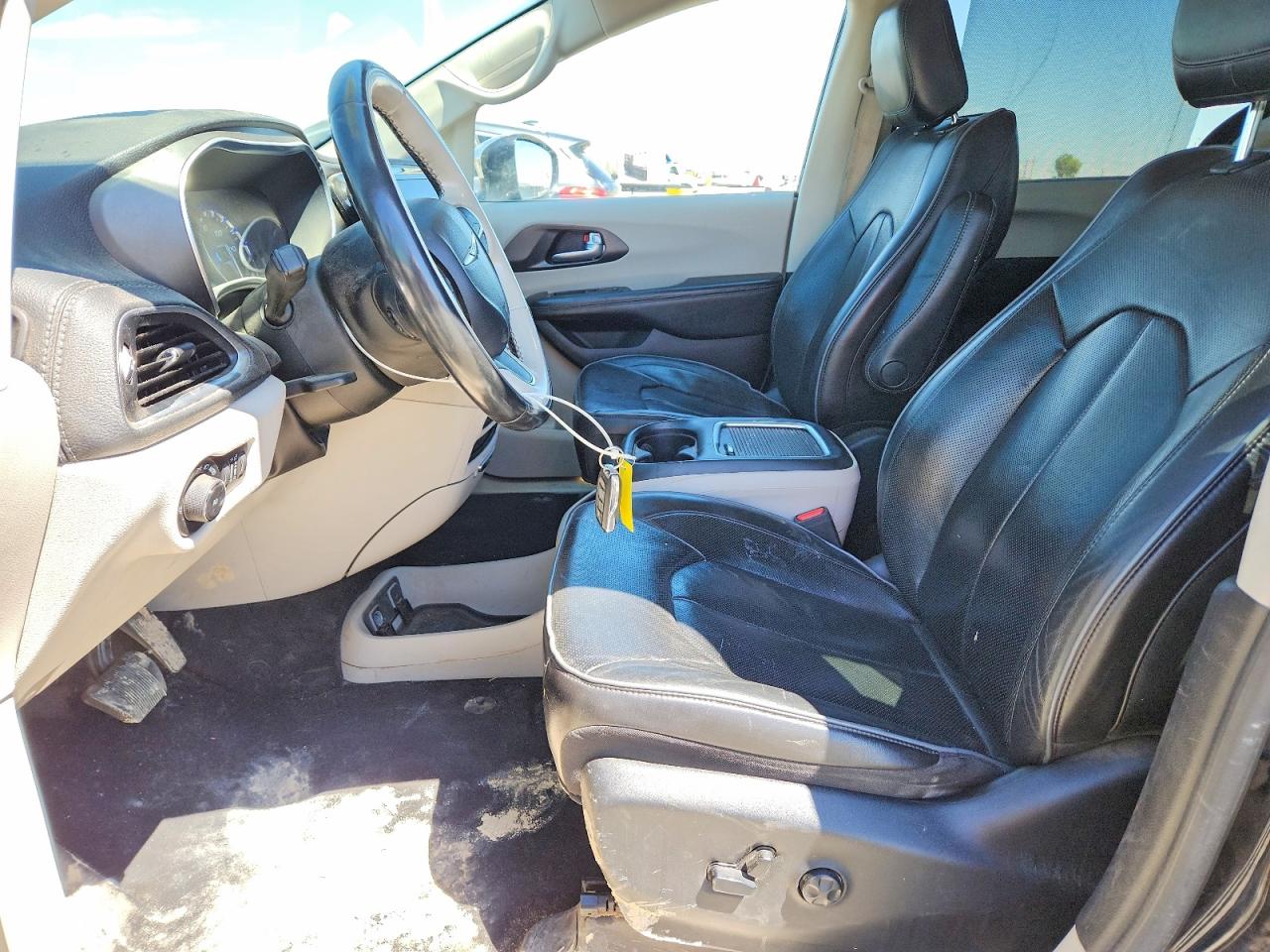 2020 CHRYSLER PACIFICA