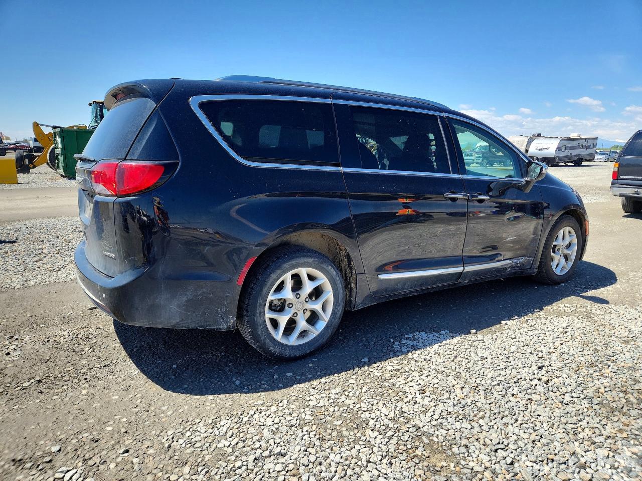 2020 CHRYSLER PACIFICA