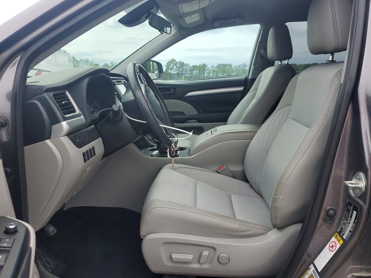 2019 TOYOTA HIGHLANDER
