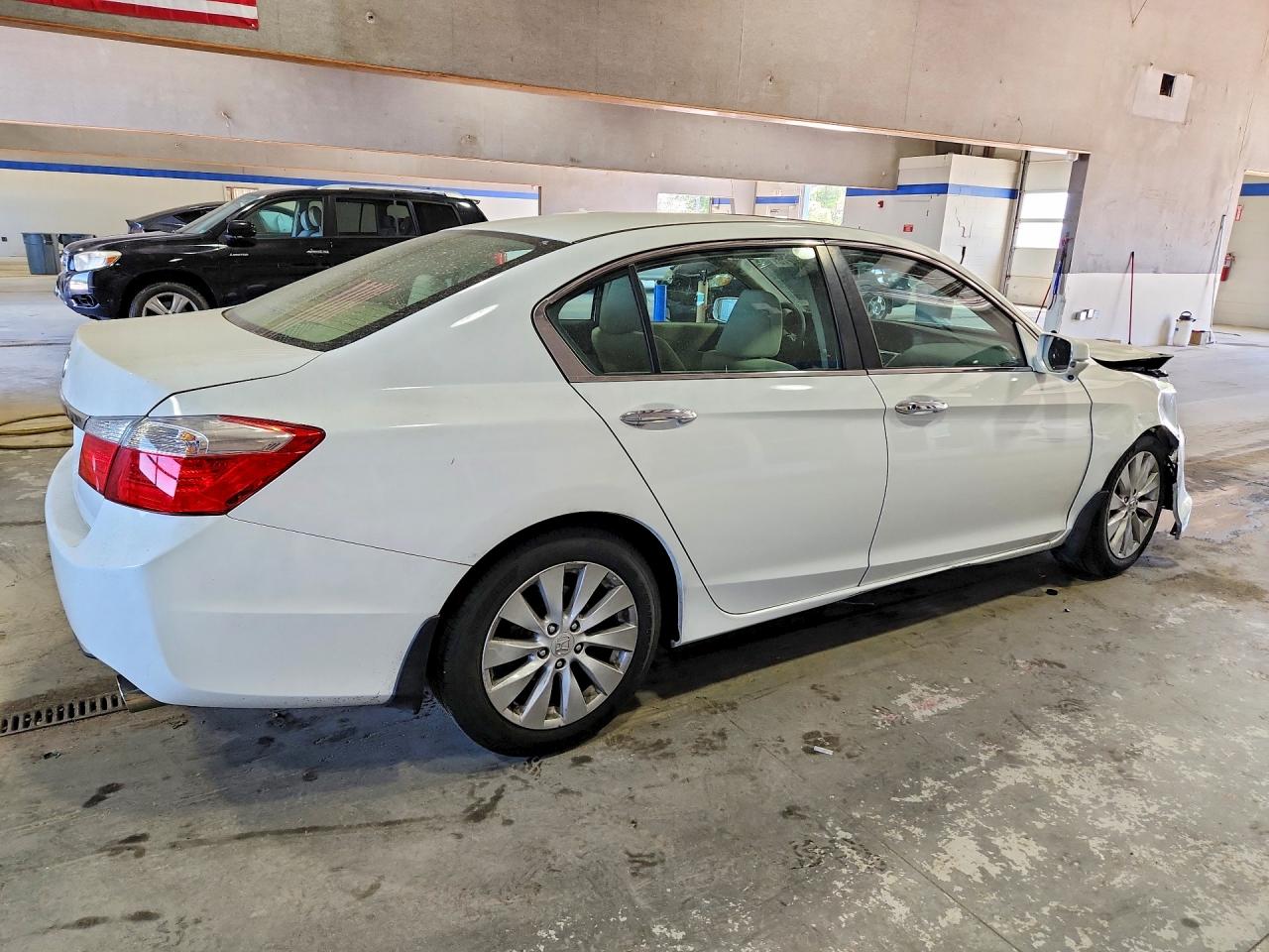 2015 HONDA ACCORD