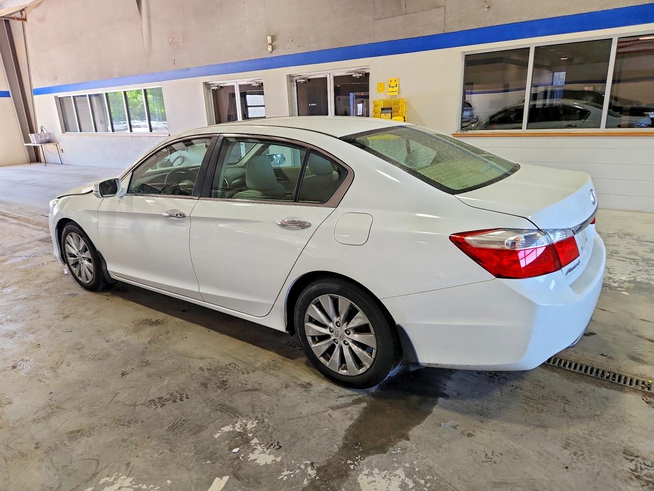 2015 HONDA ACCORD