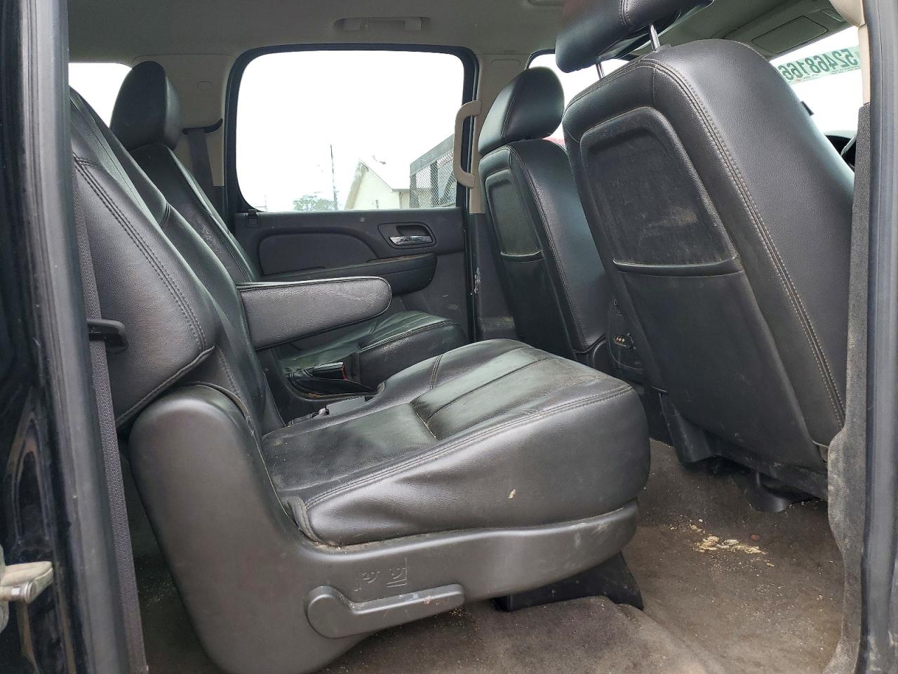 2012 CHEVROLET SUBURBAN