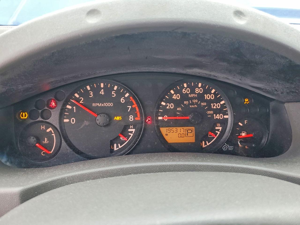 2012 NISSAN XTERRA