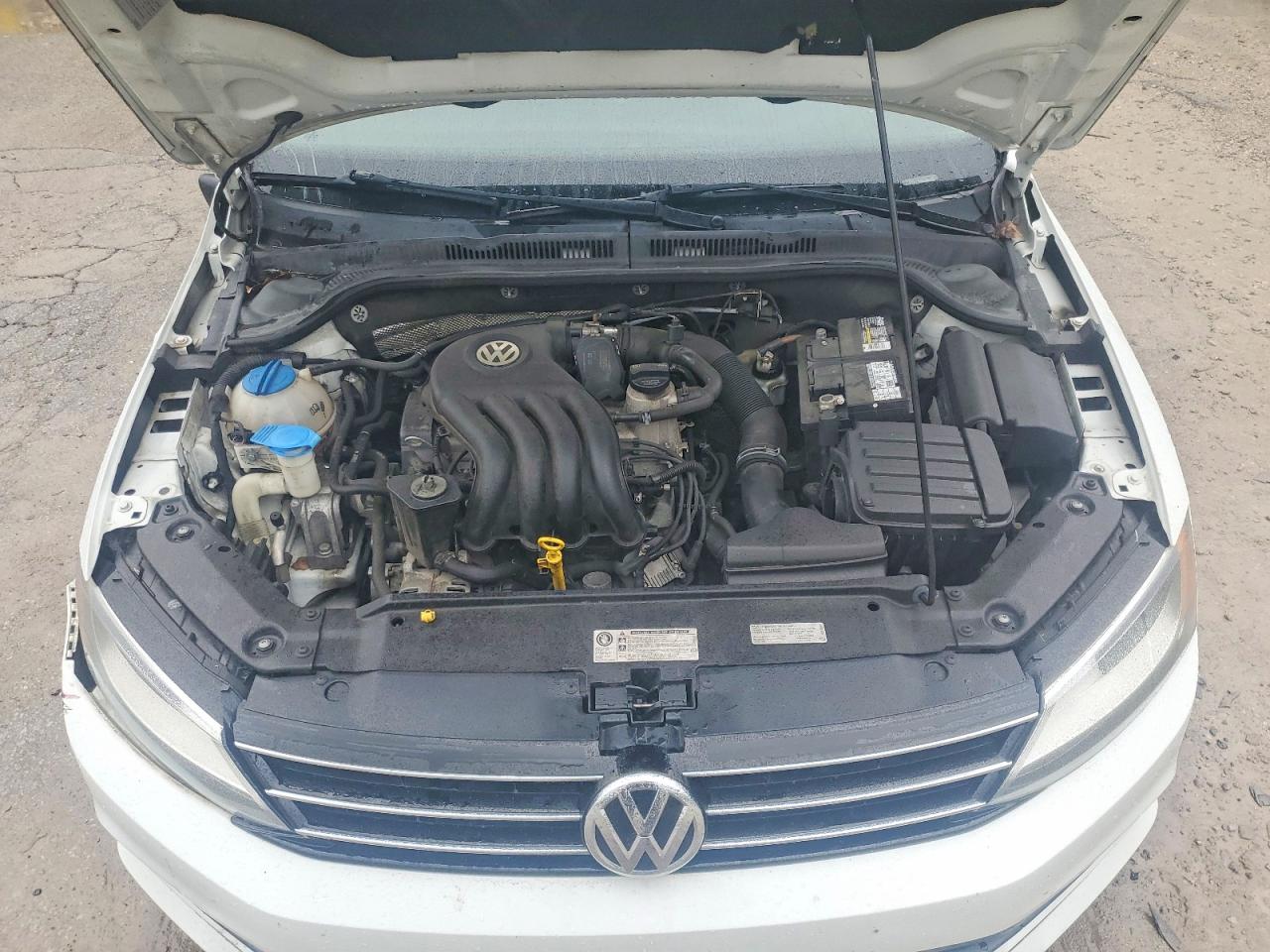 2015 VOLKSWAGEN JETTA