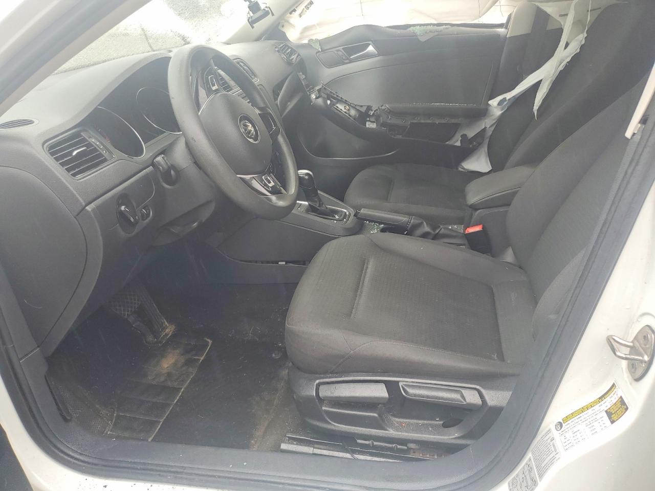 2015 VOLKSWAGEN JETTA