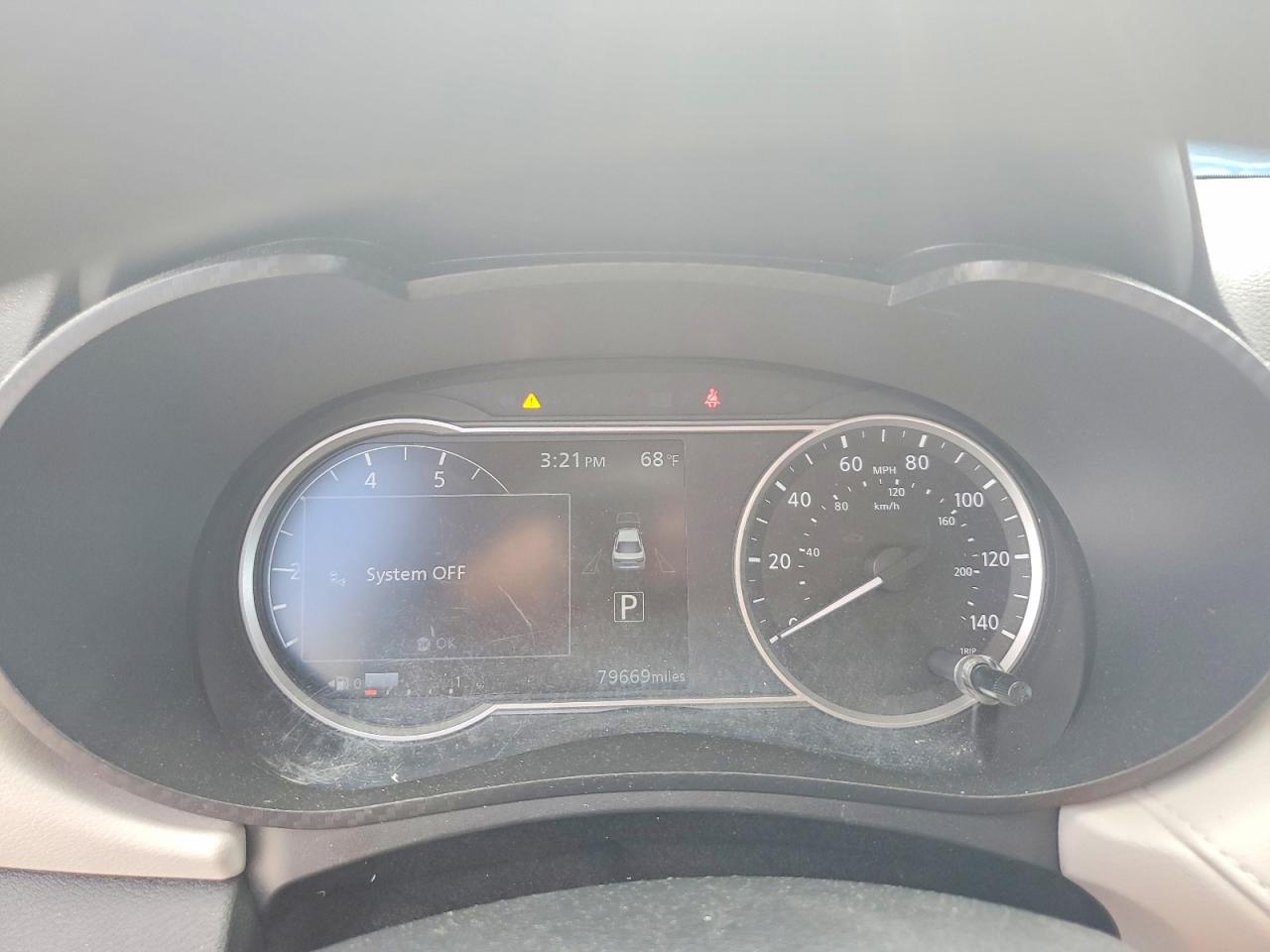 2021 NISSAN VERSA