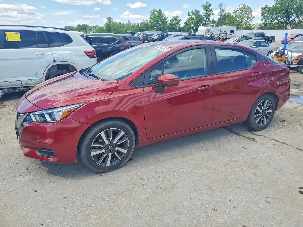 2021 NISSAN VERSA
