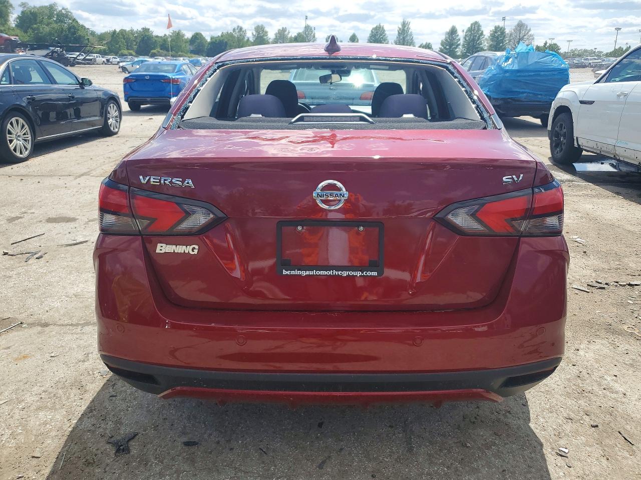 2021 NISSAN VERSA