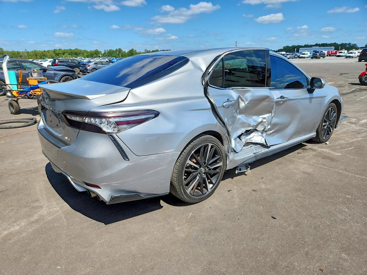 2018 TOYOTA CAMRY