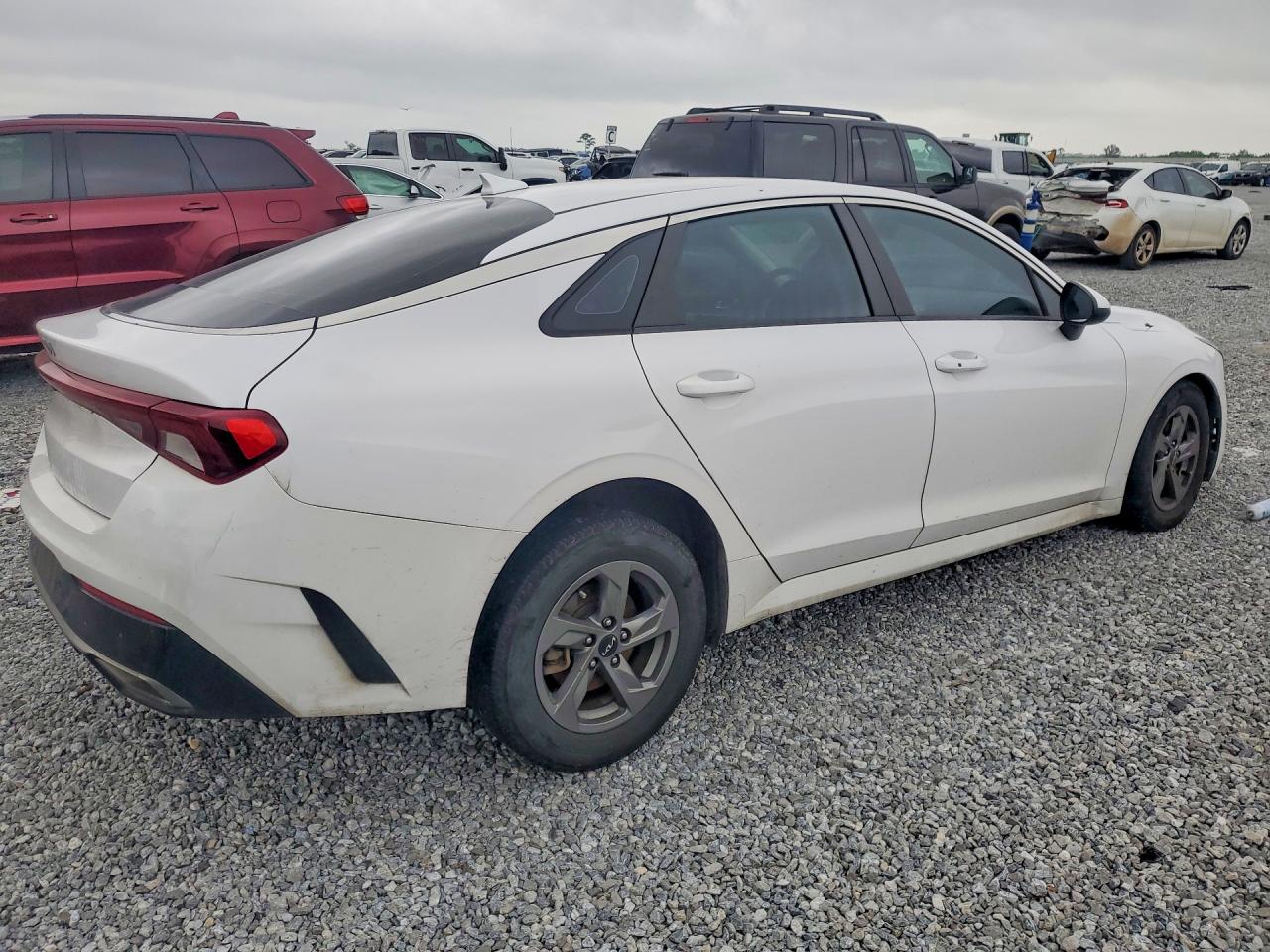 2022 KIA K5