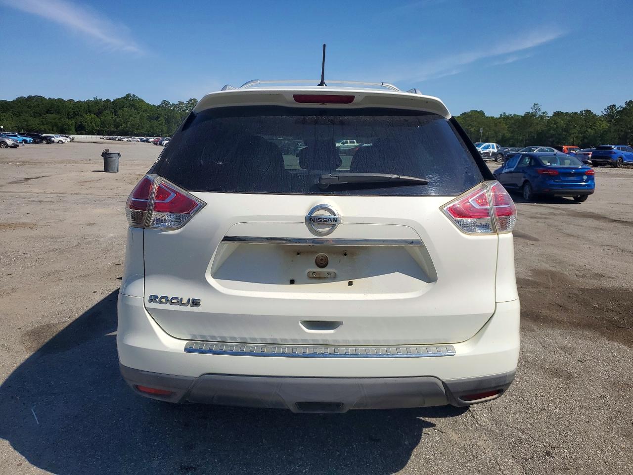 2016 NISSAN ROGUE