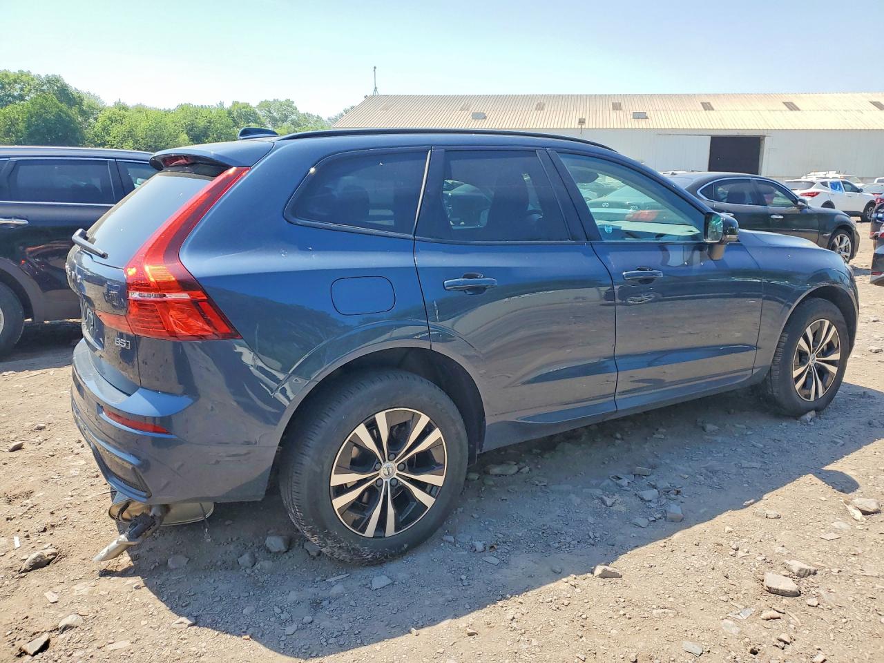 2024 VOLVO XC60