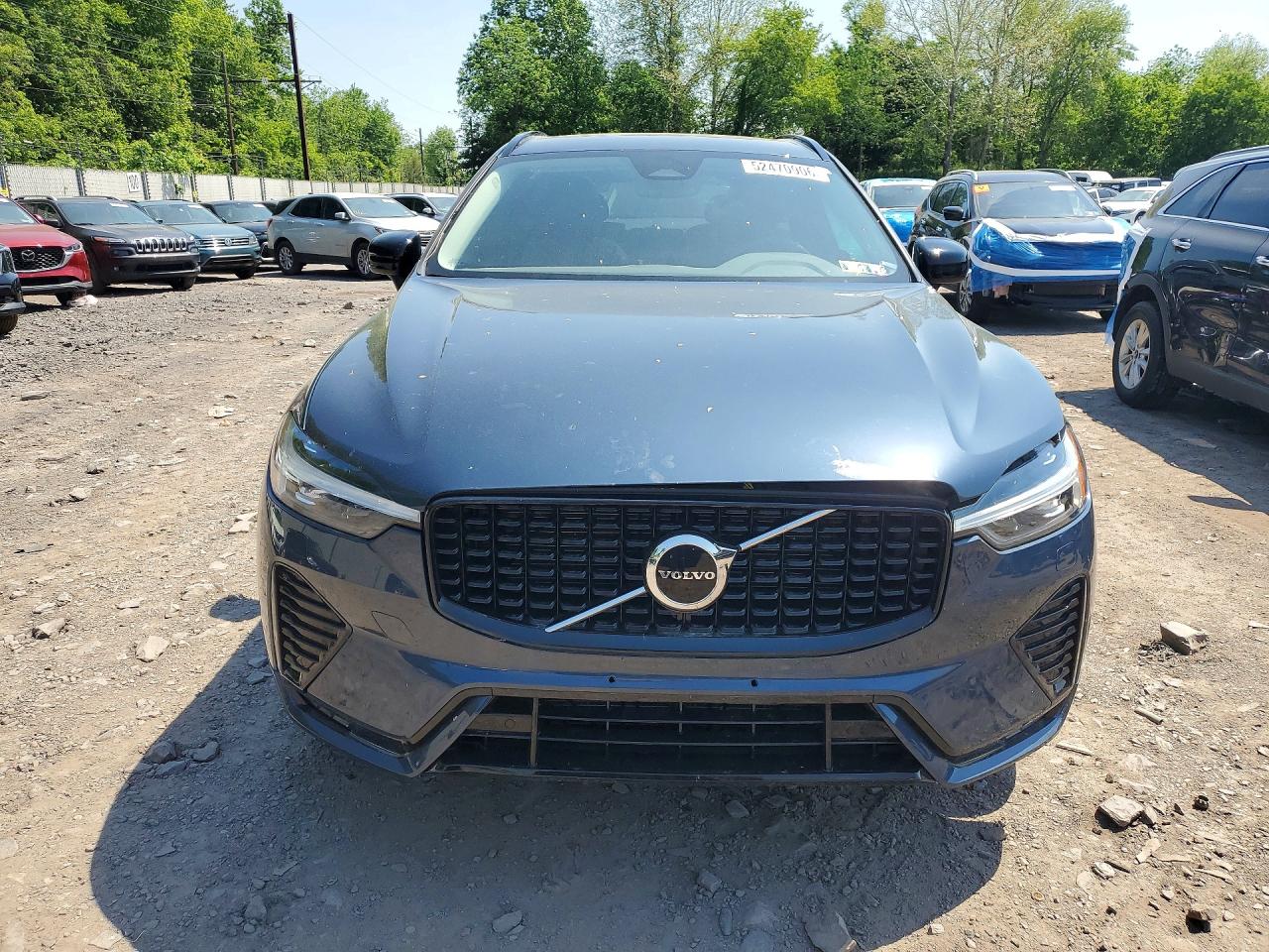 2024 VOLVO XC60