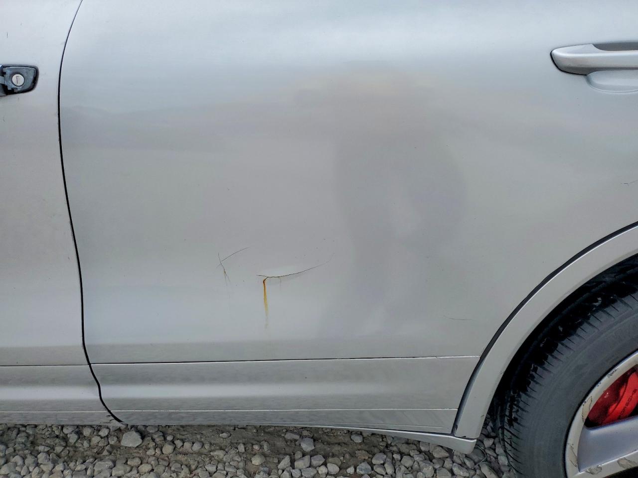 2011 PORSCHE CAYENNE