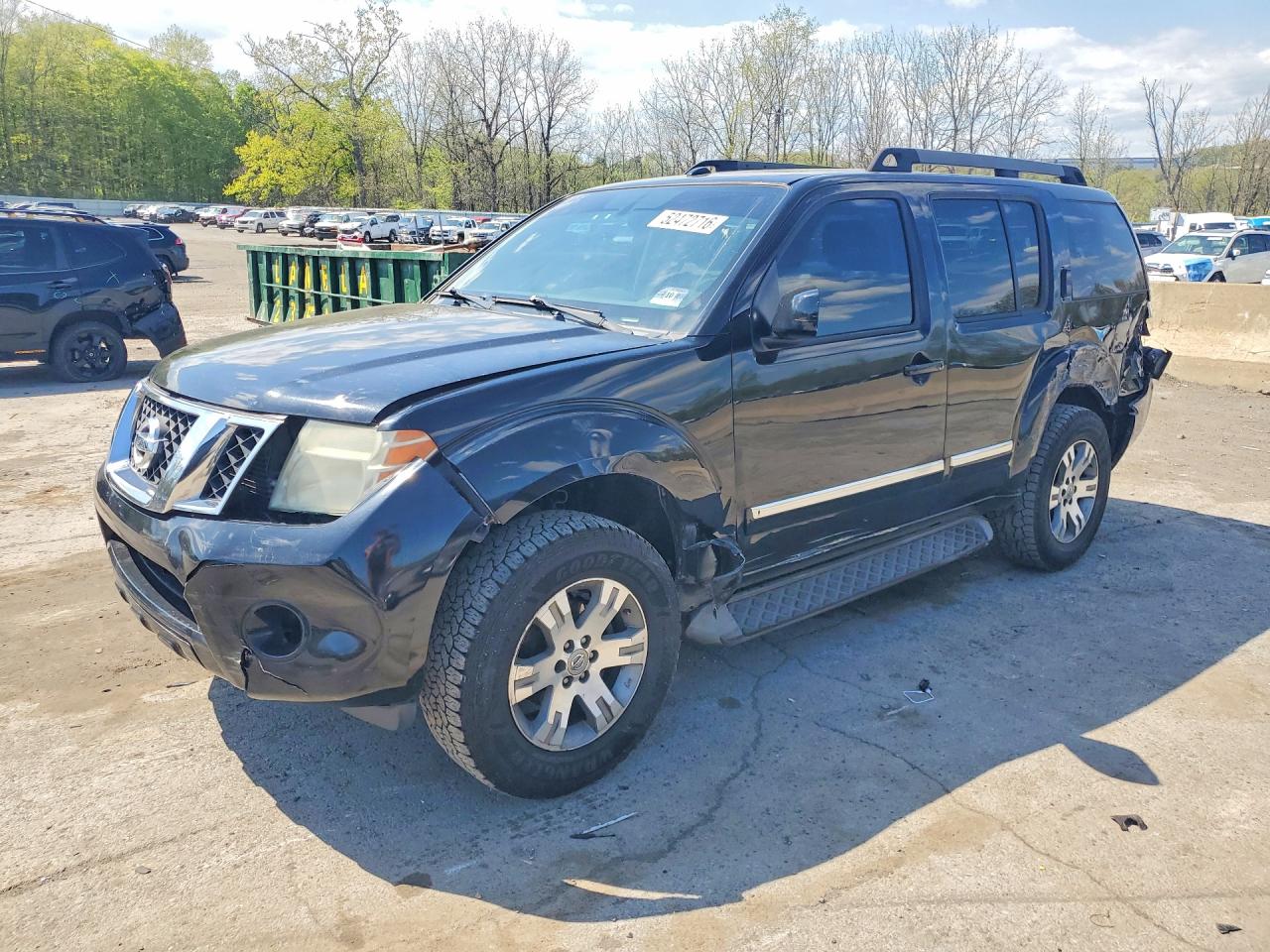 2011 NISSAN PATHFINDER