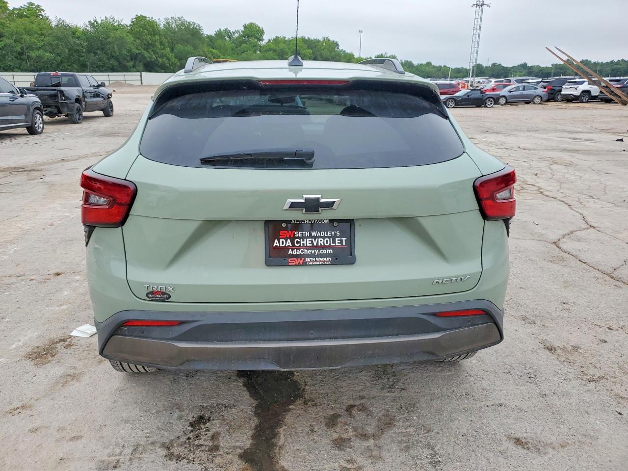 2025 CHEVROLET TRAX