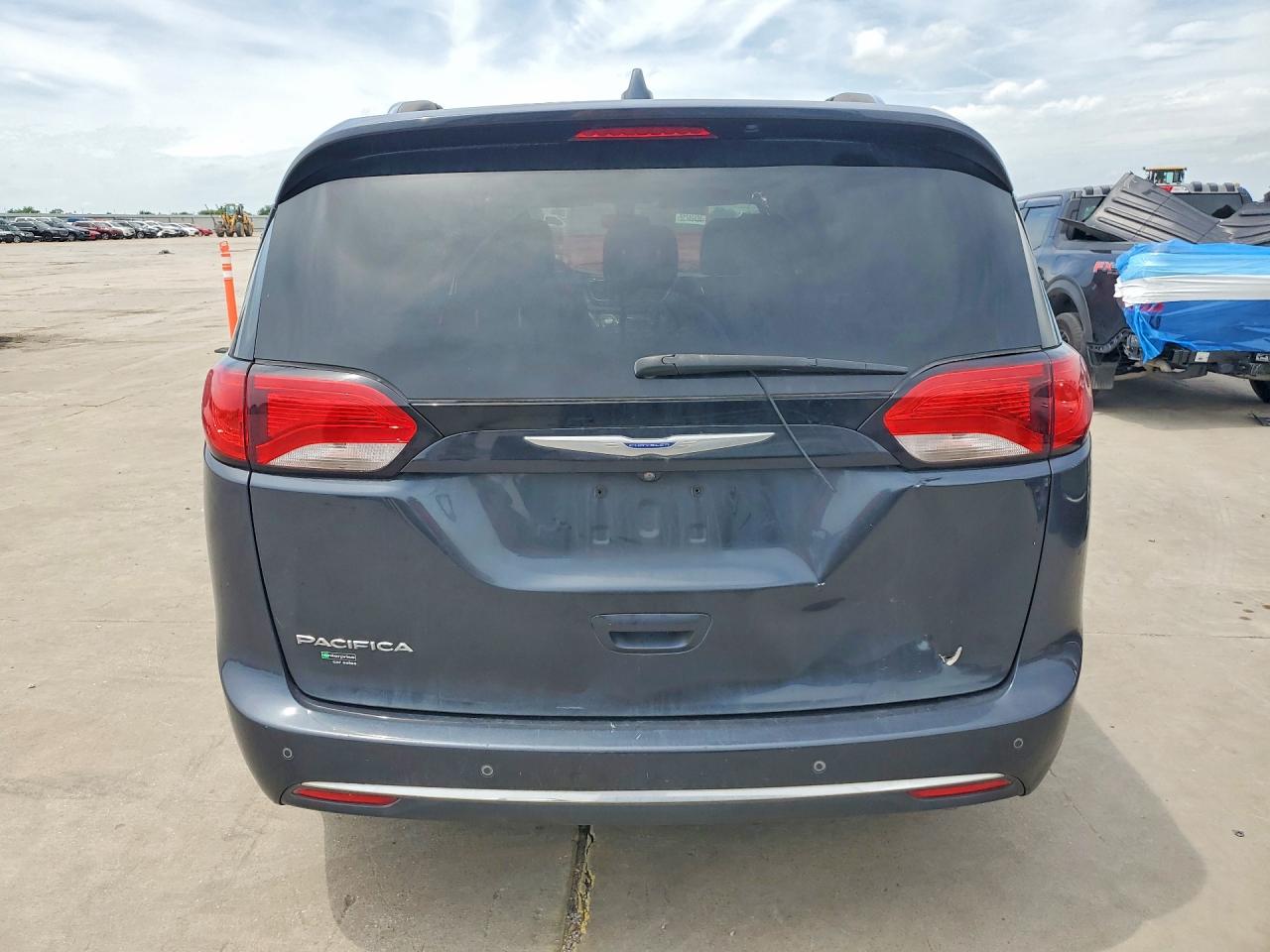 2020 CHRYSLER PACIFICA