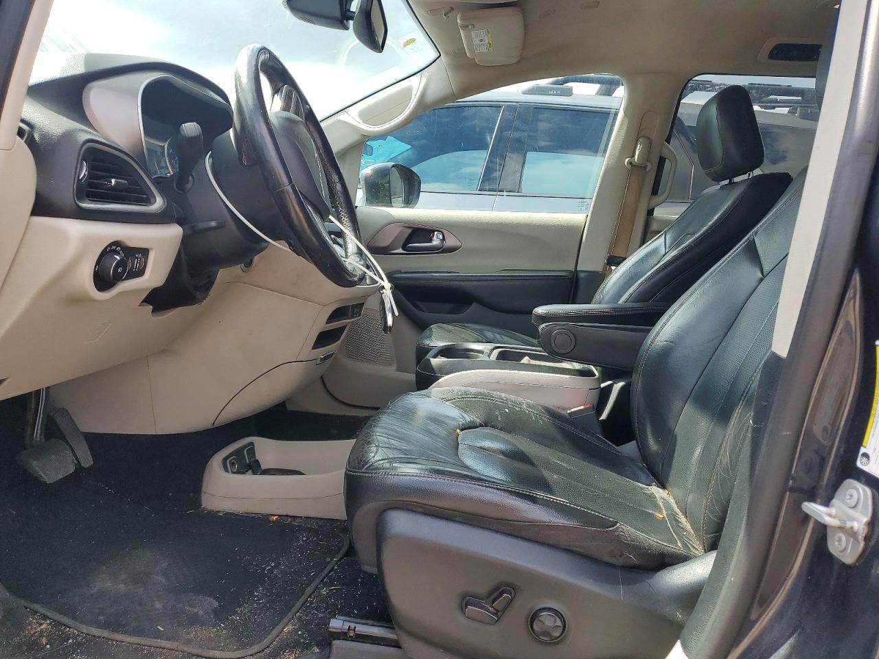 2020 CHRYSLER PACIFICA