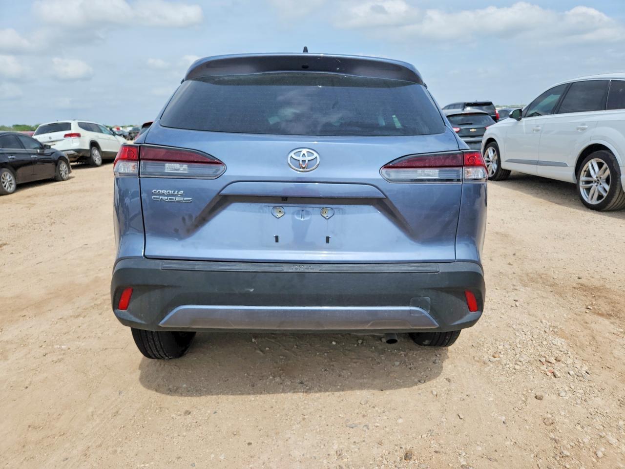 2026 TOYOTA COROLLA CR