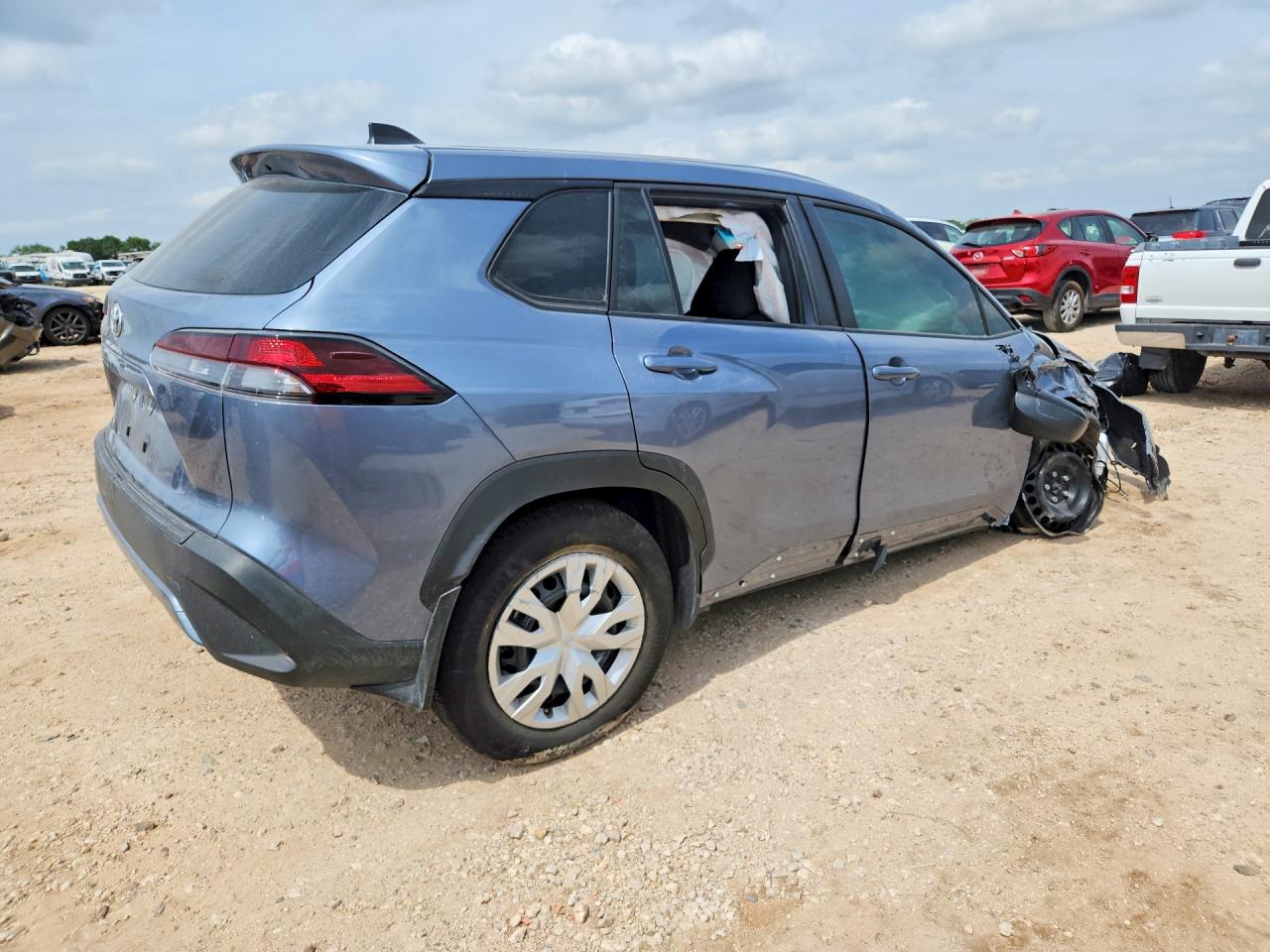 2026 TOYOTA COROLLA CR