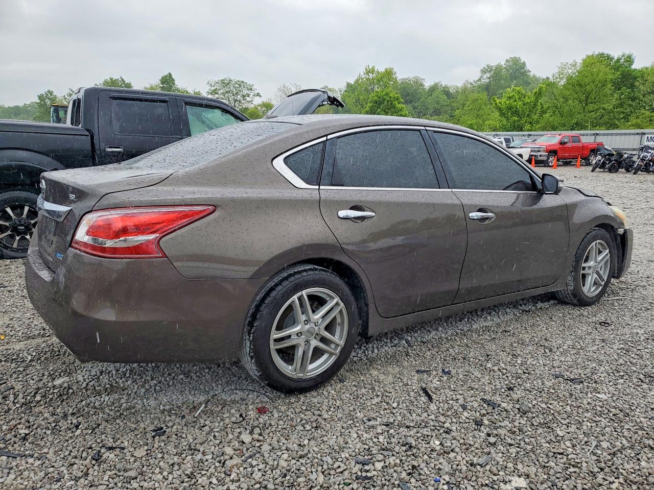 2013 NISSAN ALTIMA