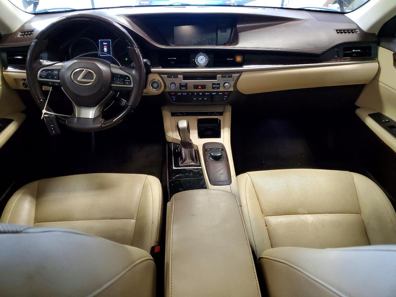 2016 LEXUS ES350