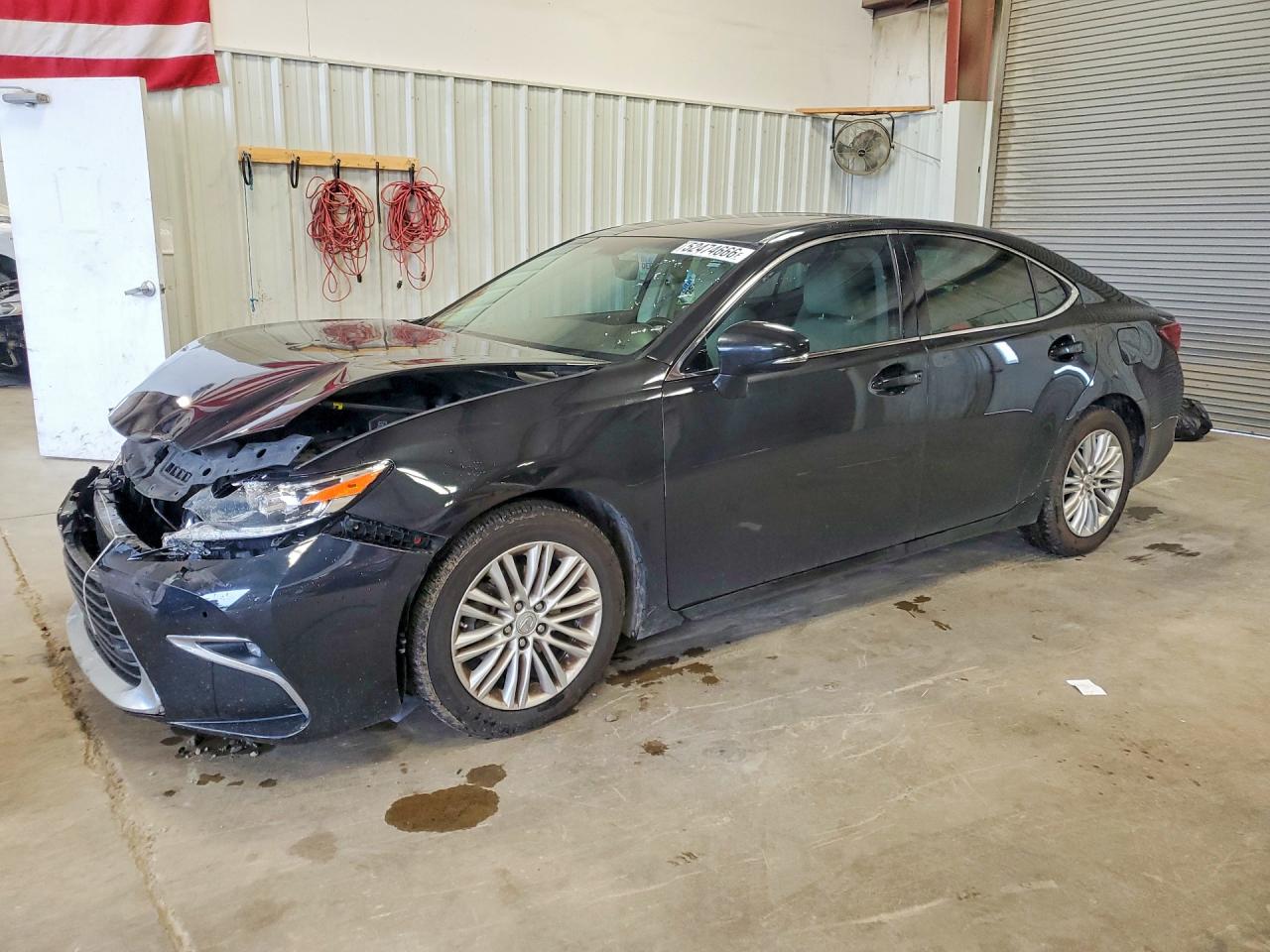 2016 LEXUS ES350
