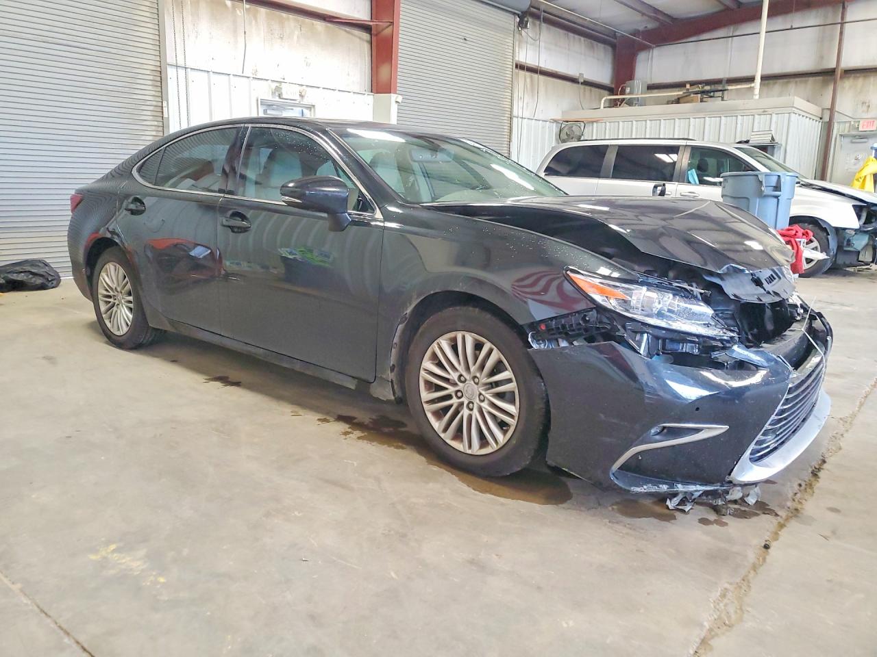 2016 LEXUS ES350