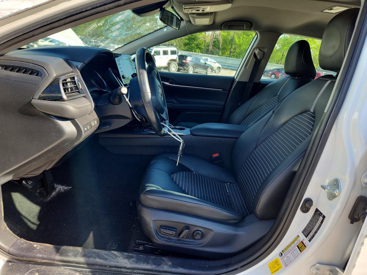 2022 TOYOTA CAMRY