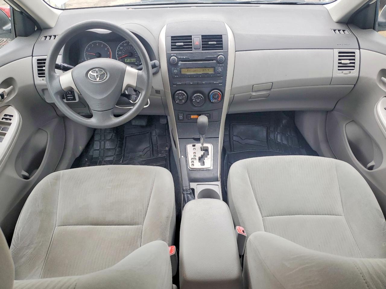 2010 TOYOTA COROLLA