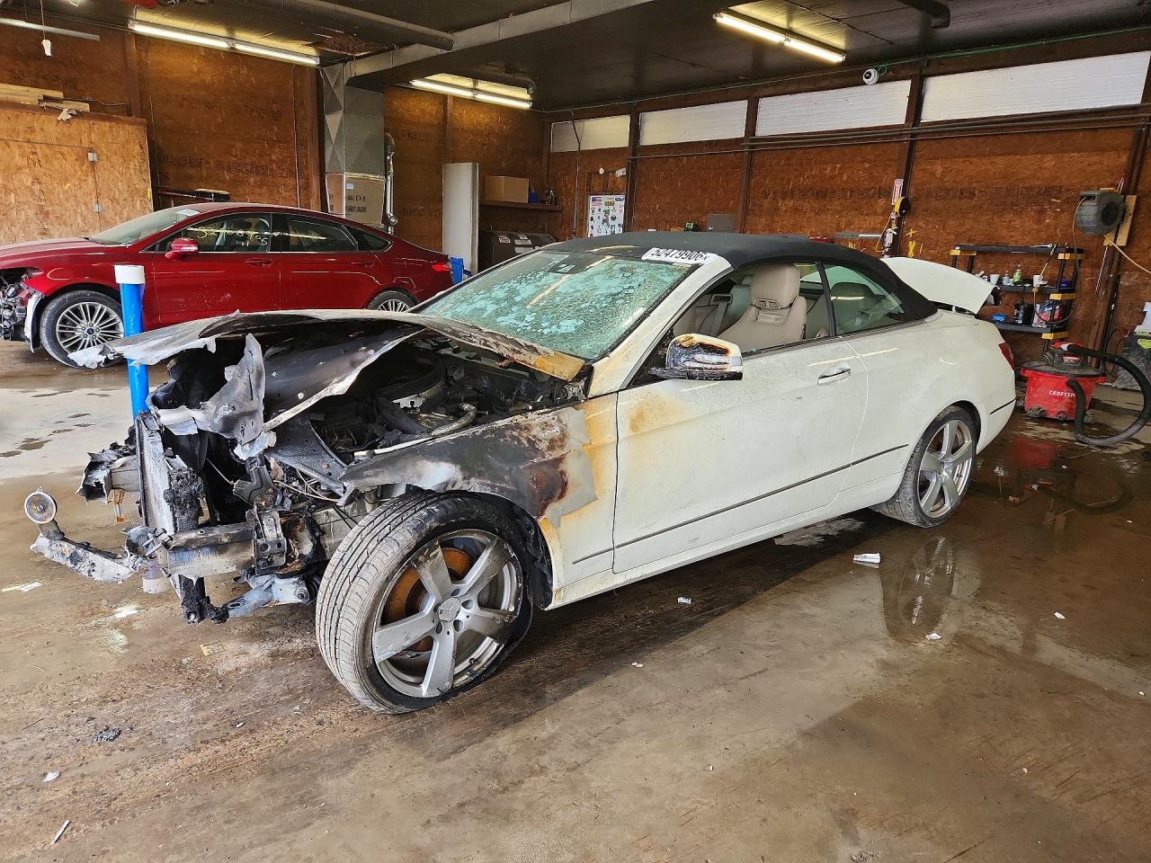 2013 MERCEDES-BENZ E-CLASS