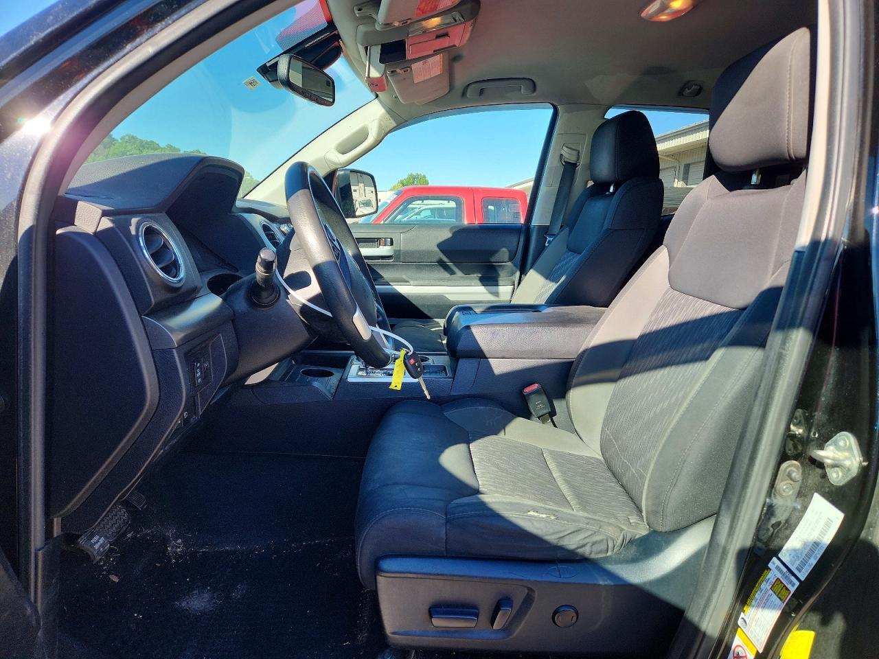 2018 TOYOTA TUNDRA